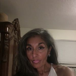 Meet your Posher, Edna